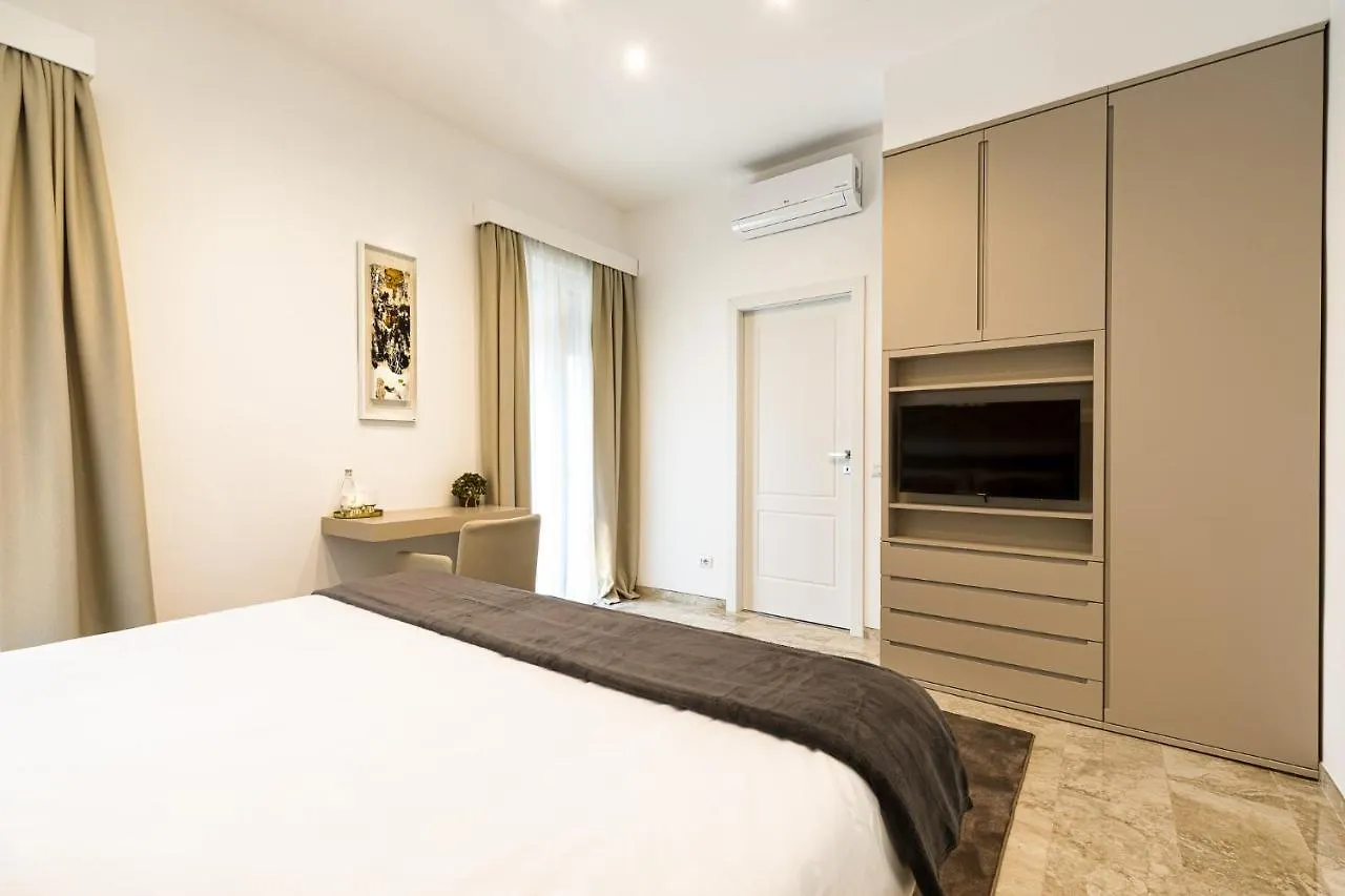 Bed & Breakfast Sertoli Suite Milano Italia